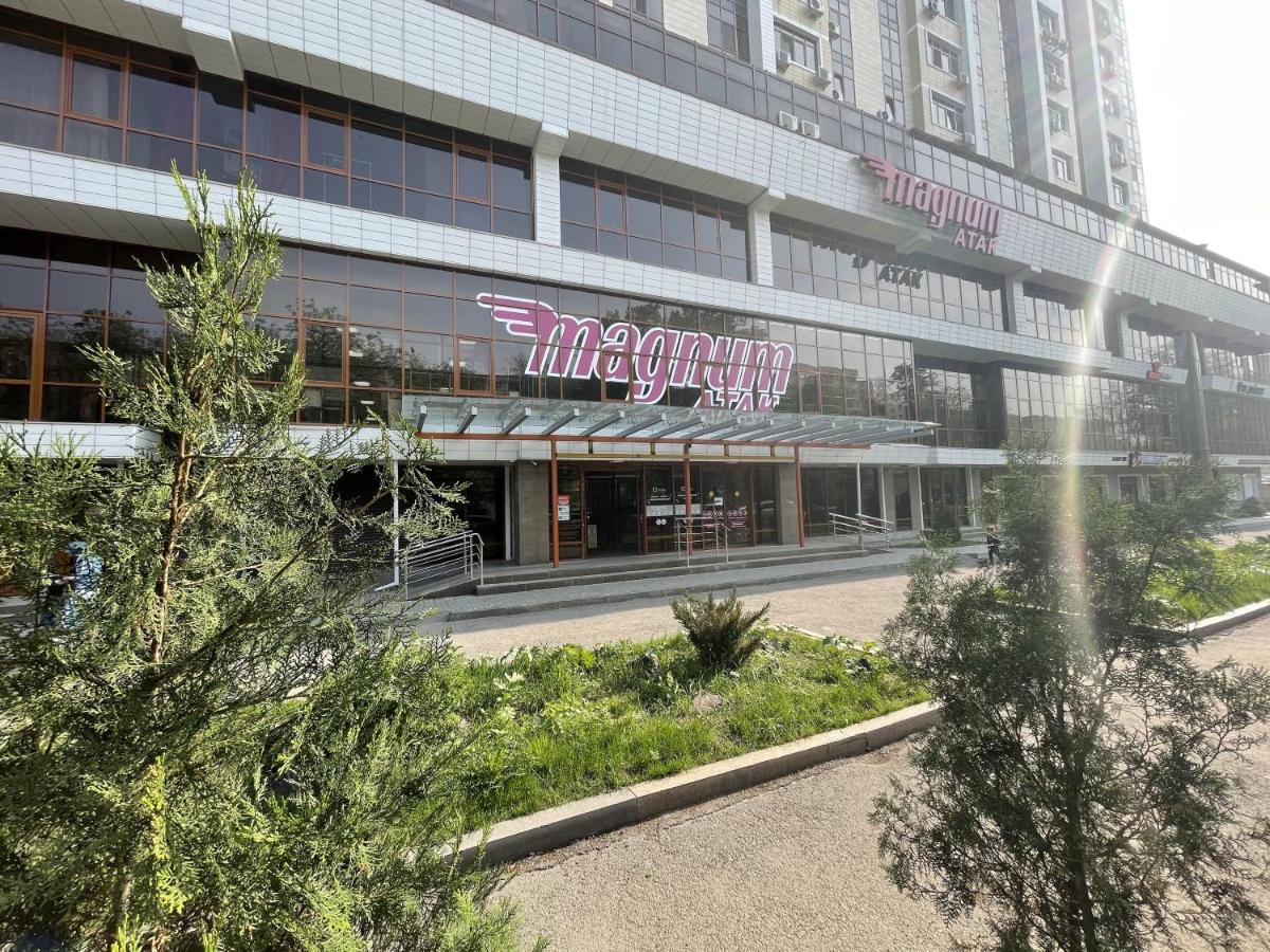 Апартаменты #3 Almaty Exterior photo
